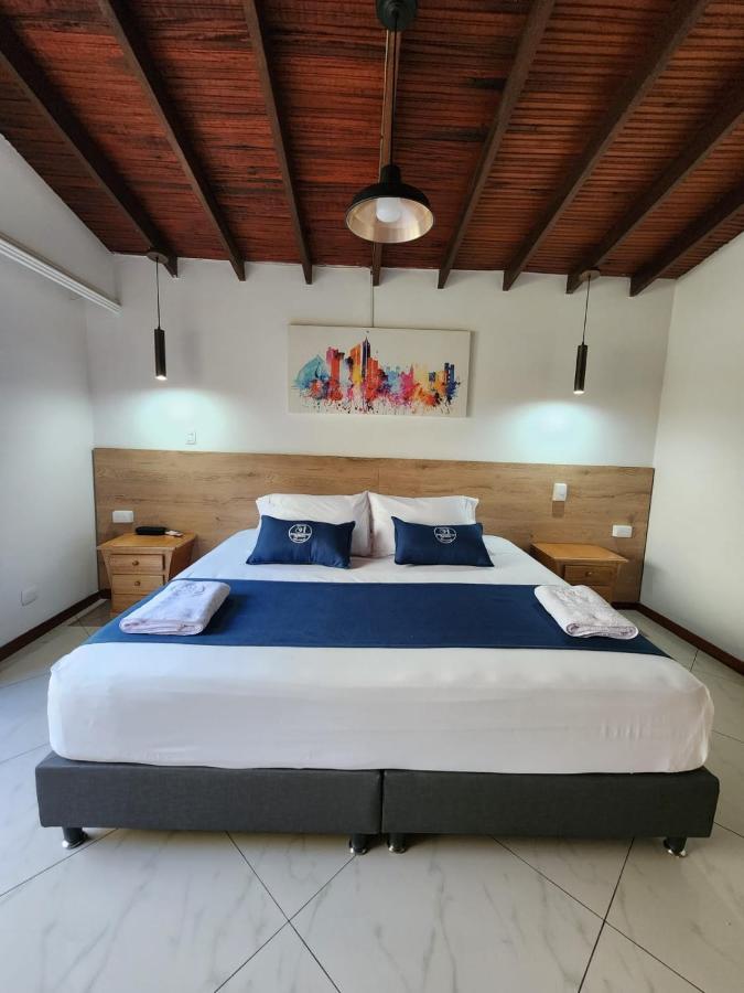 Hotel Boutique Deluxe Home Medellín Eksteriør bilde
